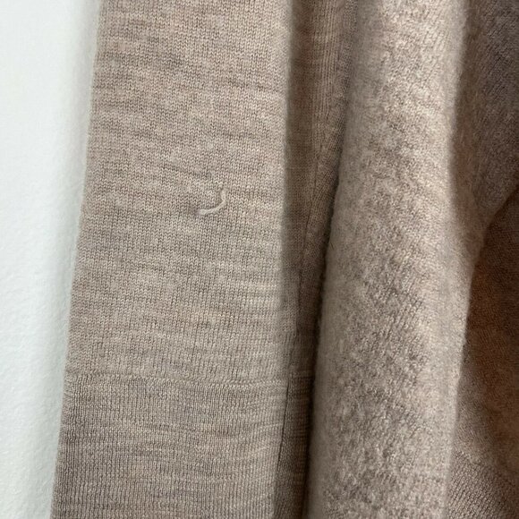 TAHARI Beige 100% Extra fine Merino Wool Bell Shaped Sweater Top US Small - Picture 2 of 6